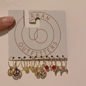 UO | NWT mini hoop earrings